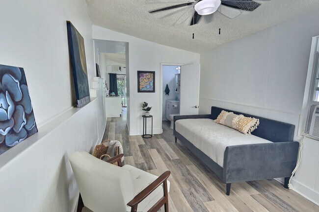 Front Room - 1205 North St