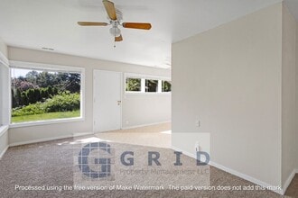 Building Photo - Charming 2 Bedroom Bungalow Available in NE Portland!