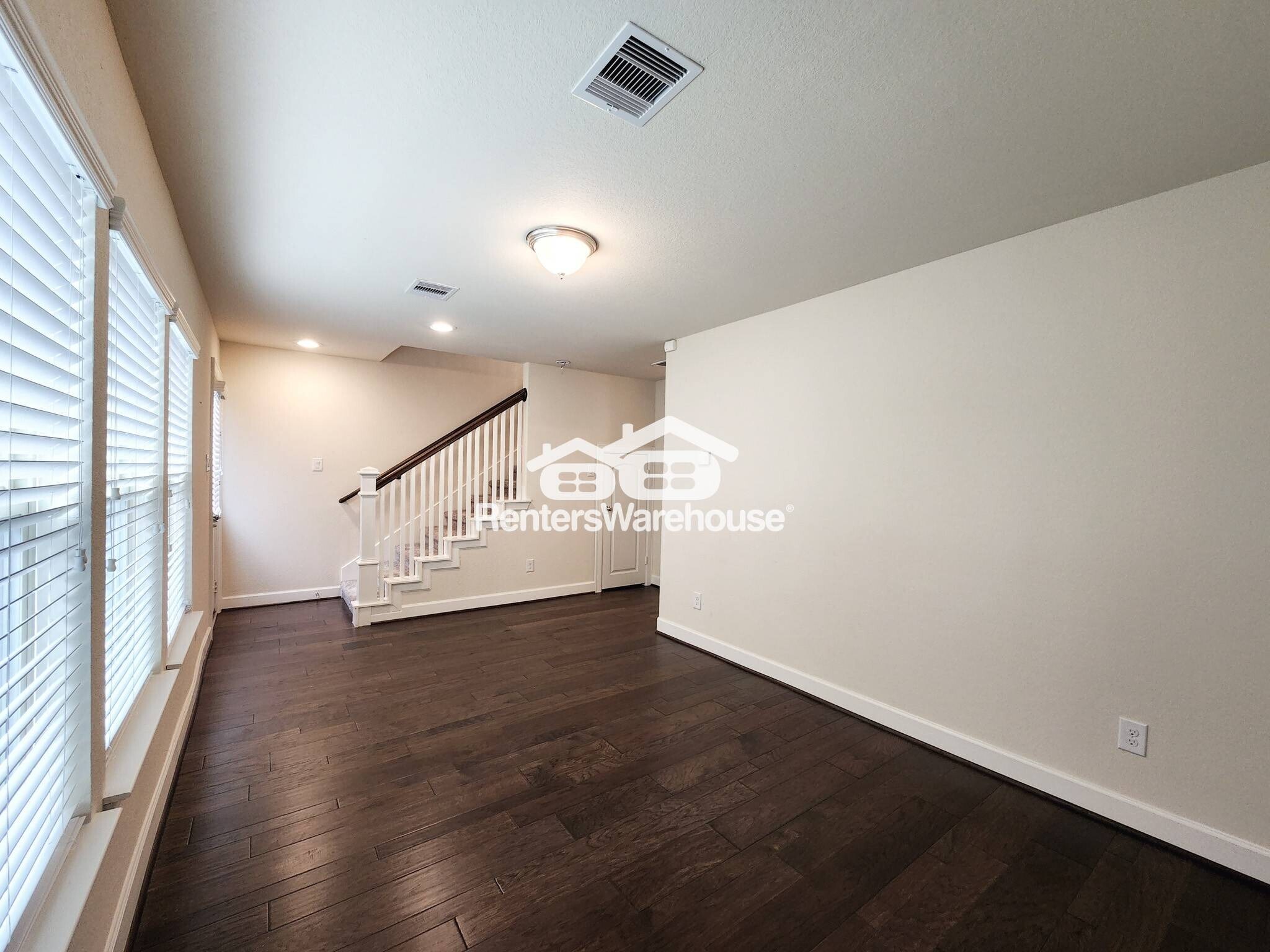 Building Photo - 10717 Madden Oaks Pl