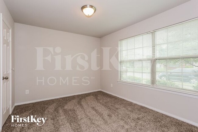 Building Photo - 1210 Jewel Ln