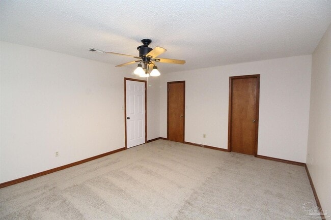 Building Photo - 5705 Bronco Pl