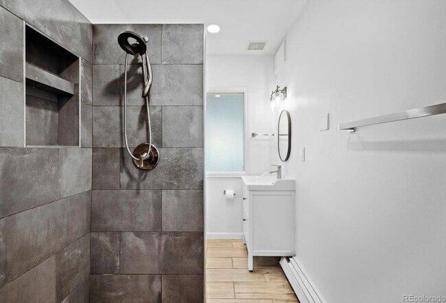 Building Photo - 2925 Curtis Street