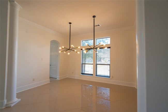 Building Photo - 6002 Mystic Berry Dr