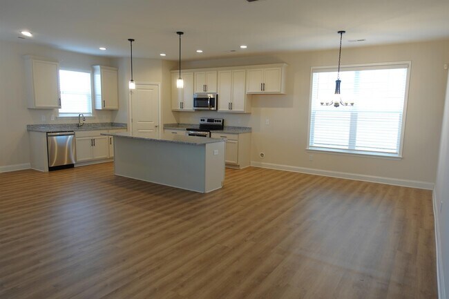 Building Photo - 107 River Trce Lp