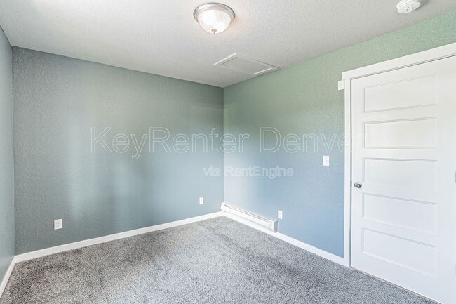 Building Photo - 6405 W Jefferson Pl