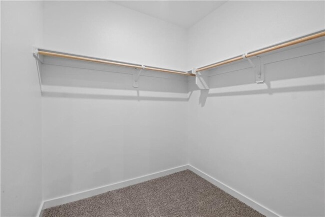 Building Photo - 4670 W Aurora St