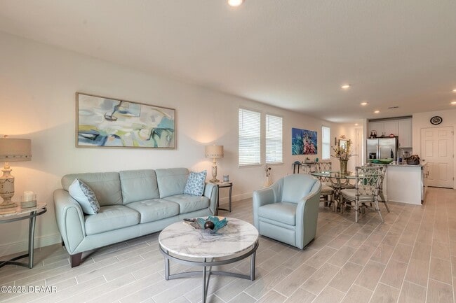 Building Photo - 207 Pitching Wedge Dr