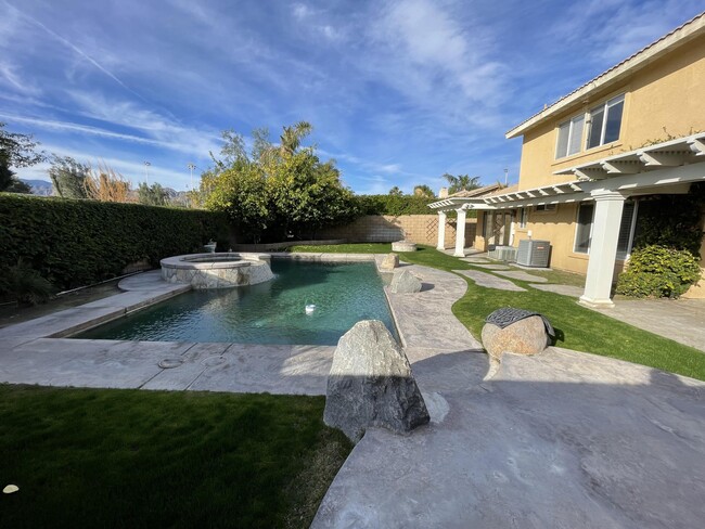 Building Photo - 79289 Paseo Del Rey