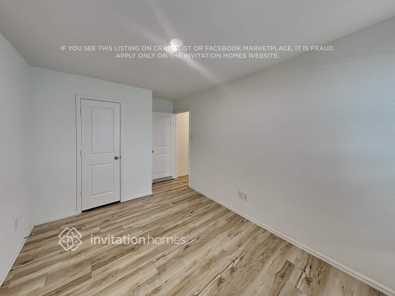 Building Photo - 22260 Stoney Ravine Dr