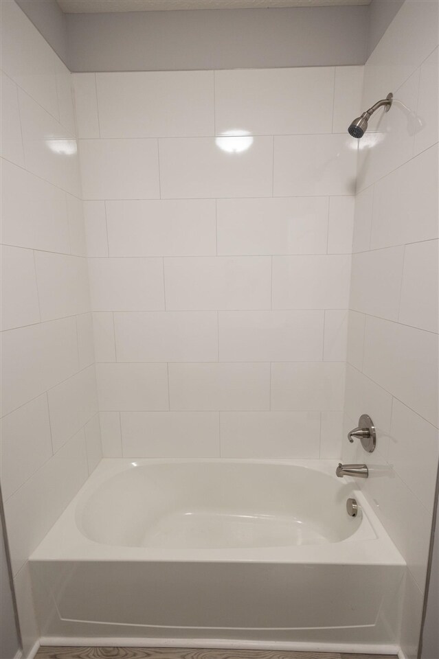 Building Photo - 2321 Trenton Ln