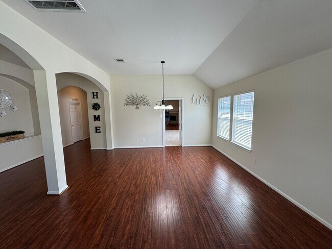 Building Photo - 9907 Rushing Springs Dr