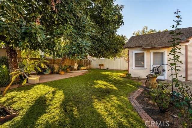 Building Photo - 243 N Grand St