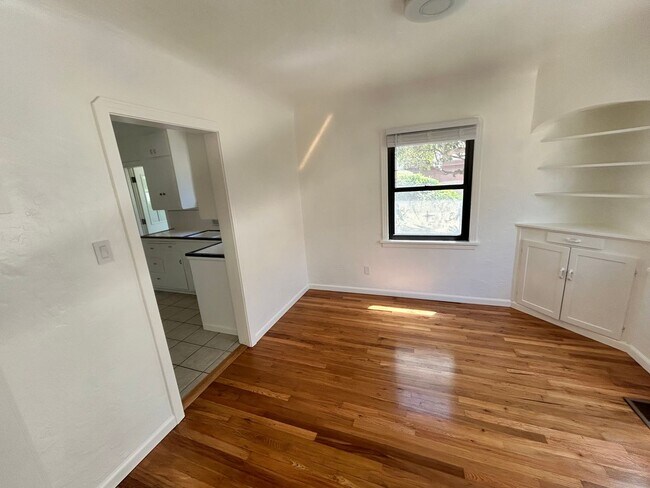 Building Photo - 4 Bedroom/2 Bath Modesto Ca