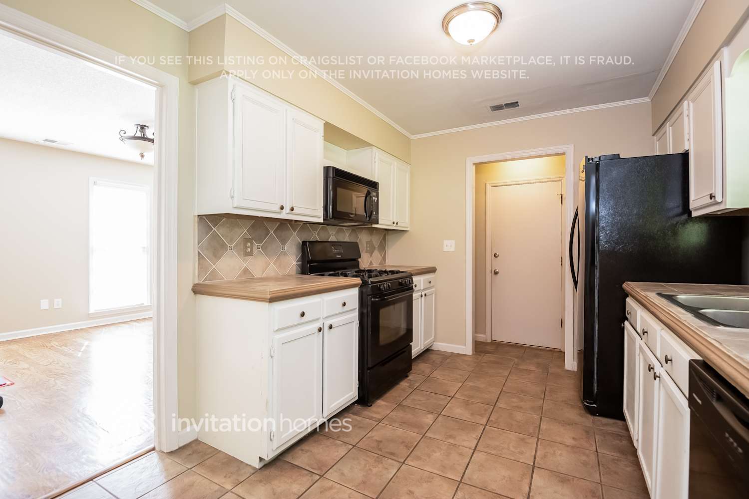 Building Photo - 4257 Glenforest Way