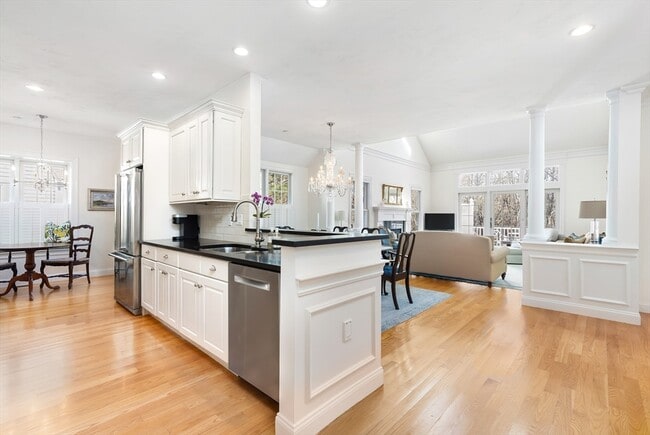 Building Photo - 239 Washington St