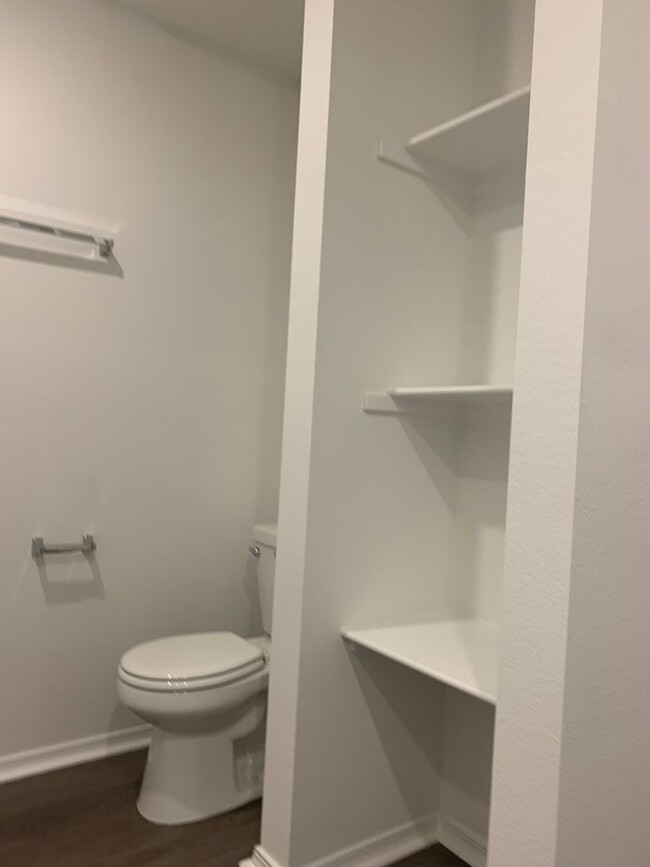 Building Photo - NEW 3 Bedroom home in Valley View School D...