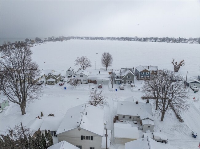 Building Photo - 67 Cranberry Rd