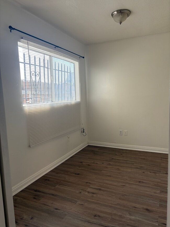 Building Photo - mp736CenturyBlvd