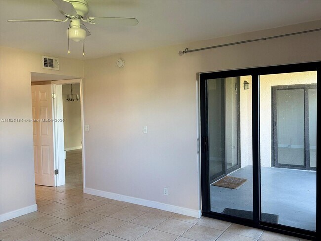 Building Photo - 10125 W Sunrise Blvd