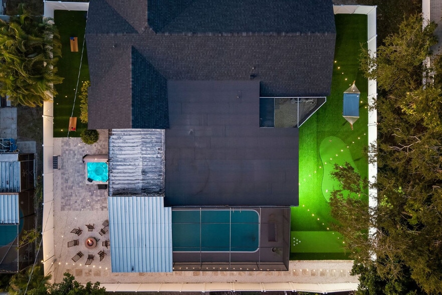 Building Photo - 4907 21st Ave W