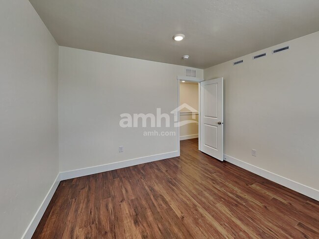 Building Photo - 6615 W Achievement St