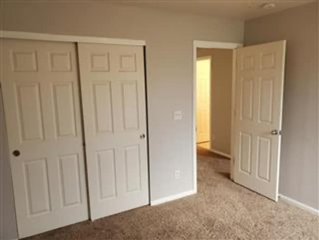 Building Photo - Updated Sage Creek Contemporary 2 Story