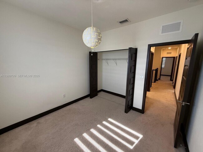 Building Photo - 15955 NW 91st Ct