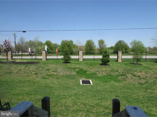 Building Photo - 92 Grand National Ln