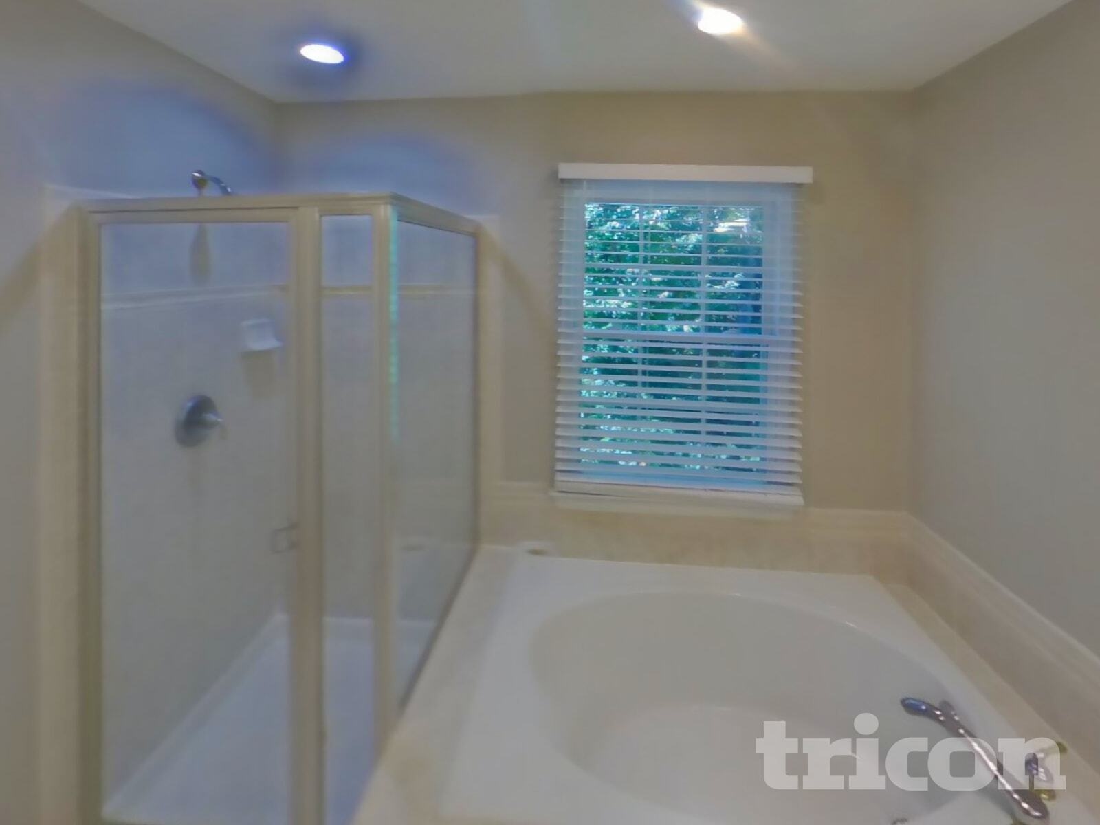 Building Photo - 9851 Bayline Cir