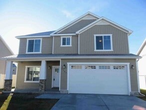 Building Photo - 2327 W 900 S