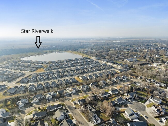 Building Photo - 10460 W Achillea St