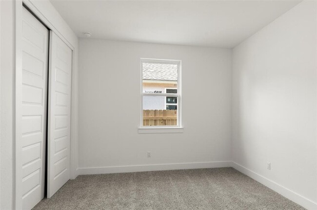 Building Photo - 1117 Yaupon Holly Dr