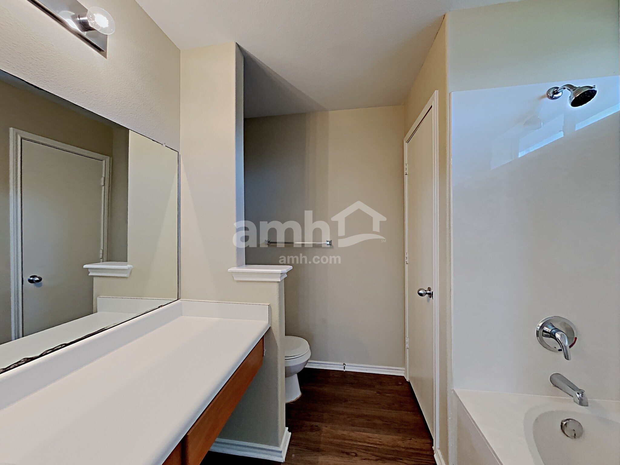 Building Photo - 9227 Mare Country