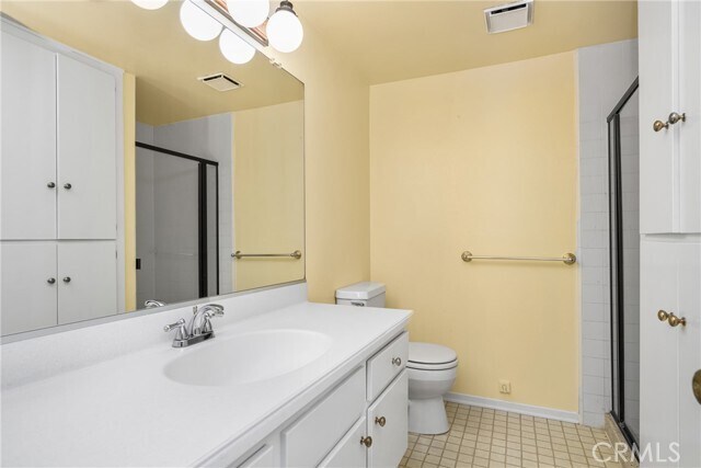 Building Photo - 11081 Hunting Horn Dr