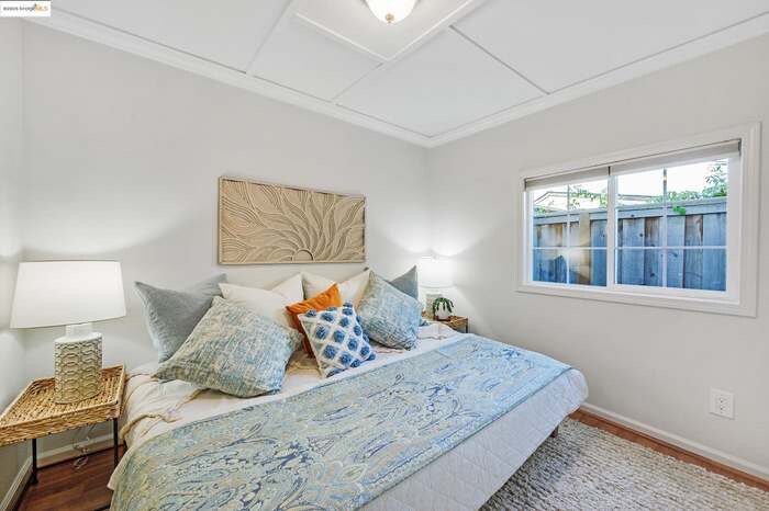 Building Photo - 1146 Masonic Ave