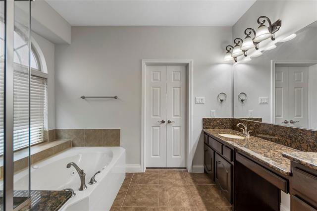 Building Photo - 3636 Curbstone Way