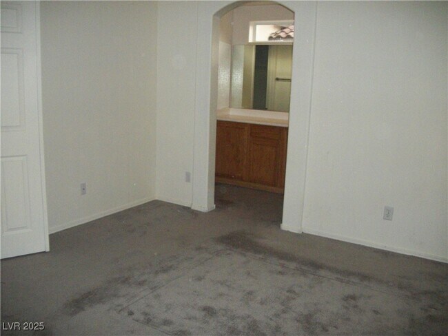 Building Photo - 9161 Spoonbill Ridge Pl