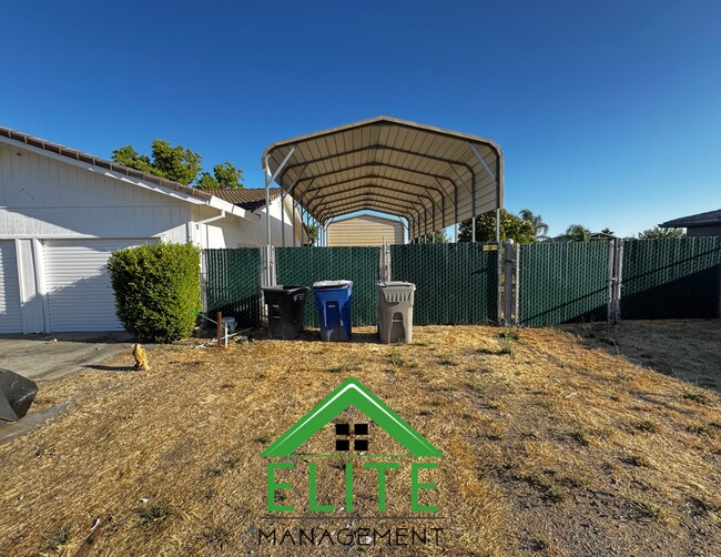 Building Photo - A Charming Single Story Ranch Residence