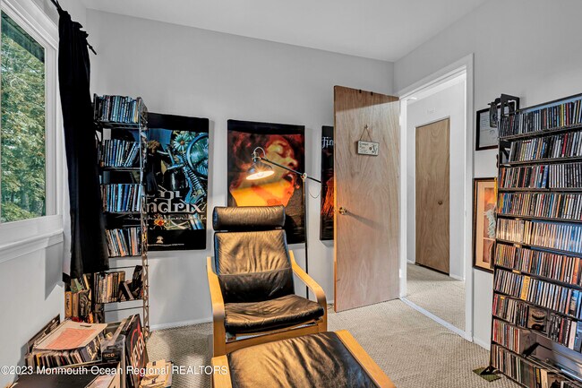 Building Photo - 47 Mizzen Dr