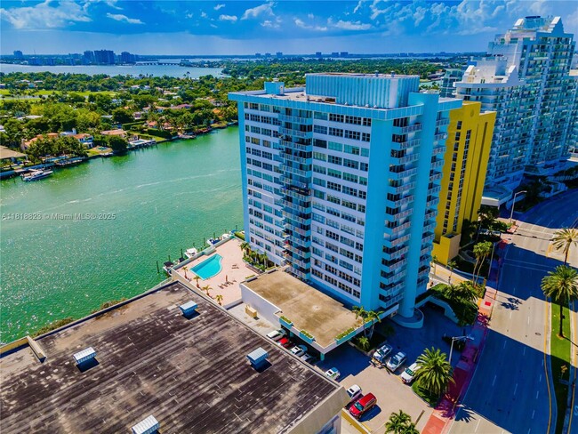 Building Photo - 5838 Collins Ave