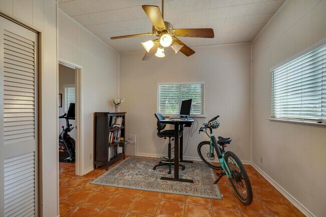 Building Photo - 134 Hiler Rd