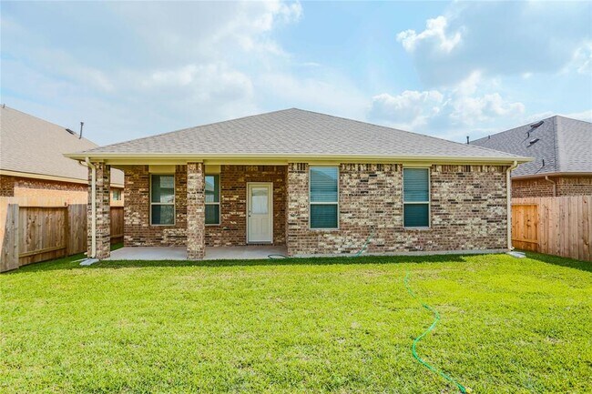 Building Photo - 23822 Piedmont Forest Dr