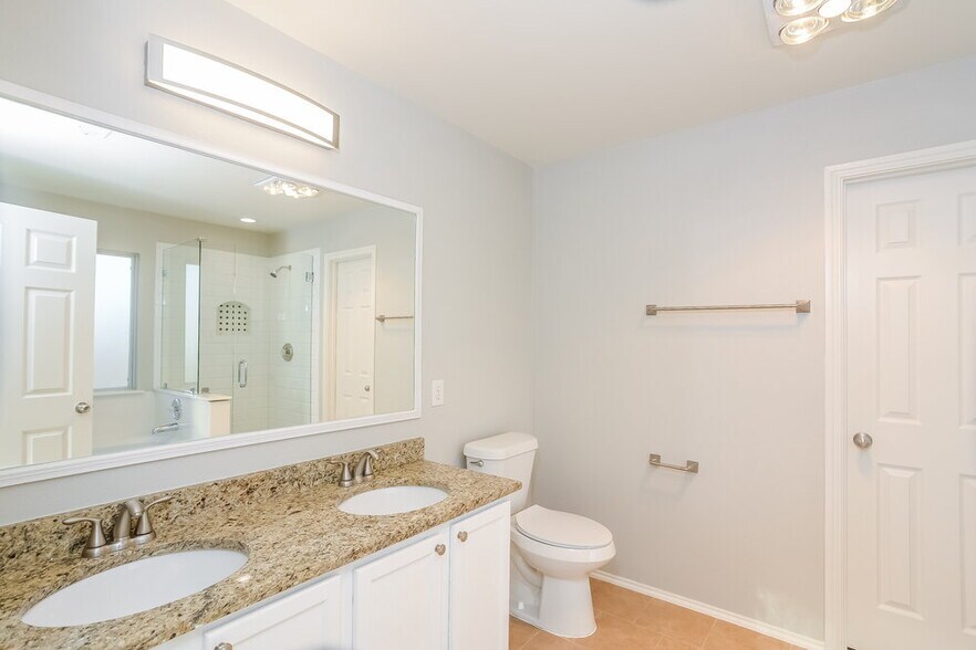 Building Photo - 10923 Rindle Ranch