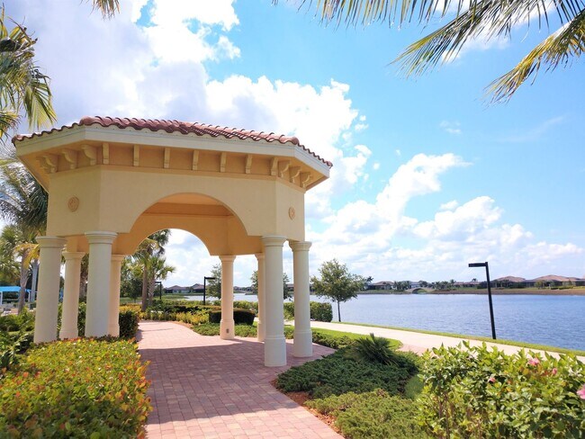 Building Photo - Stunning Model Home – 2 Bedrooms plus Den,...