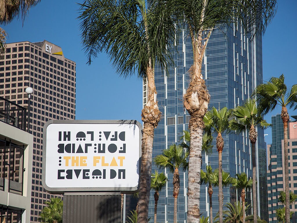 The Flat Los Angeles Ca Apartment Finder