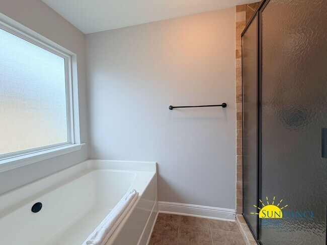 Building Photo - 137 Golf Villa Dr