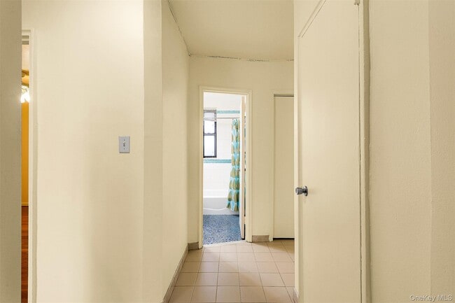 Building Photo - 109-23 71st Rd