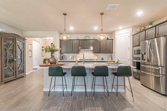 Building Photo - 105 Ace Ln