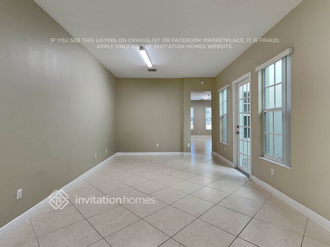 Building Photo - 716 NW 83rd Pl