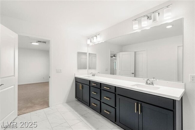 Building Photo - 8326 Monroe Bay St